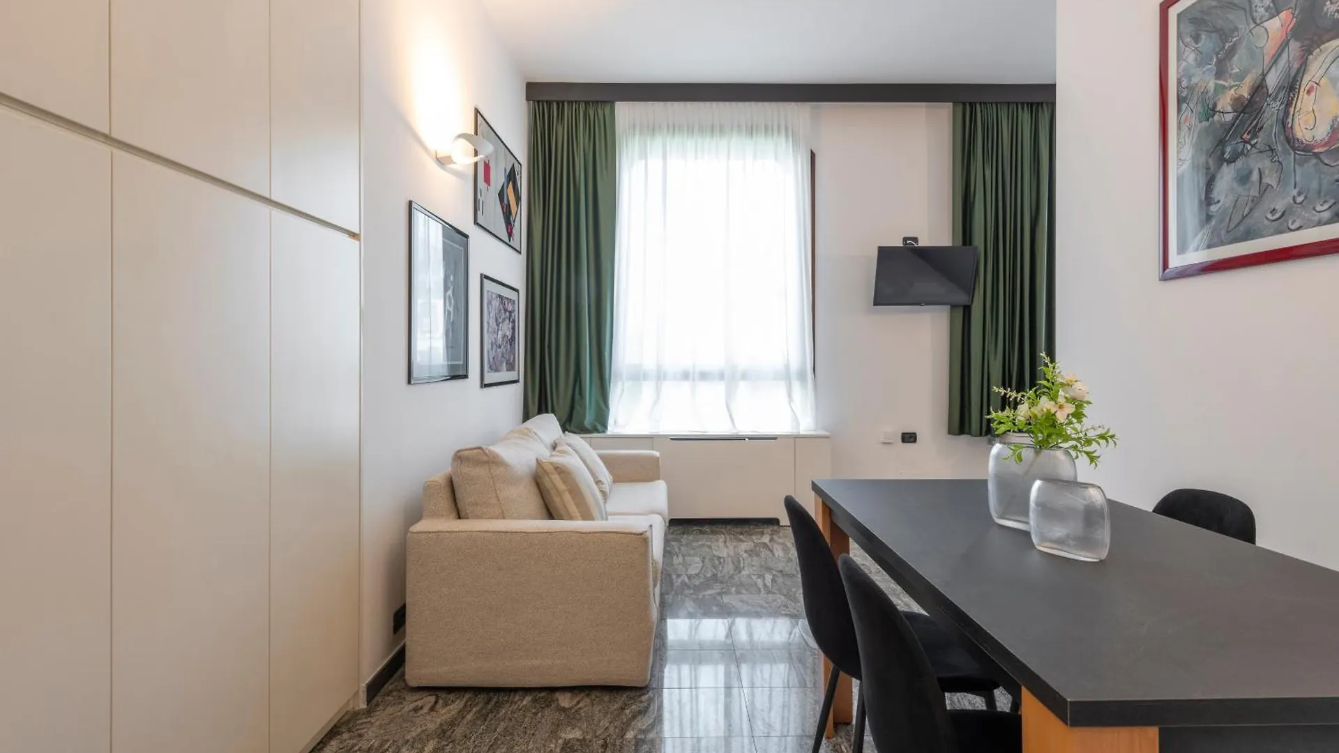 Milan Royal Suites - Duomo Santo Stefano